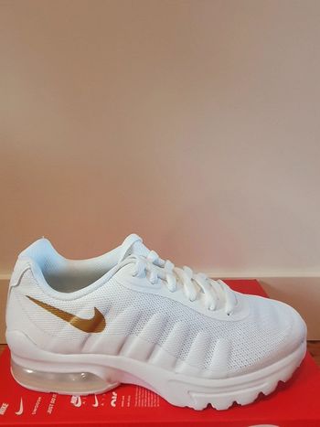 Nike Air Max "White/Gold" (36)