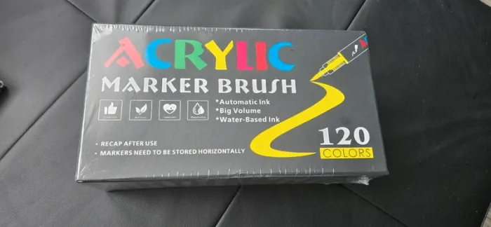 Boite 120 Acrylic Marker Brush neuf