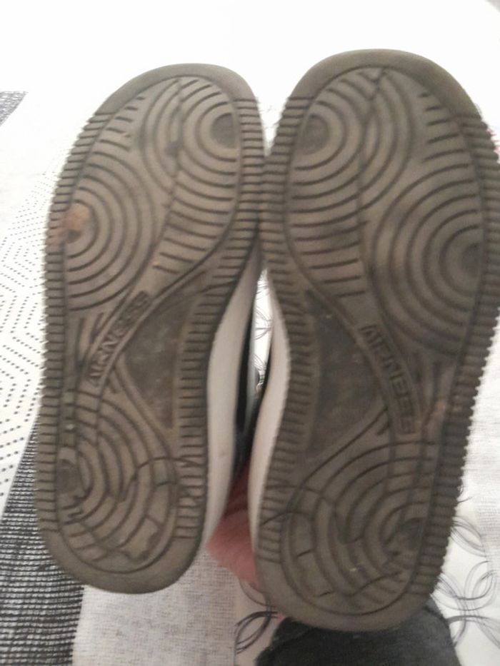 Chaussure fille neuve 28 airness - photo numéro 5