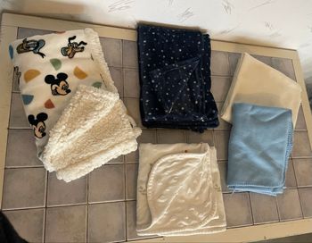 Lot de 5 petites couvertures pour bébé 