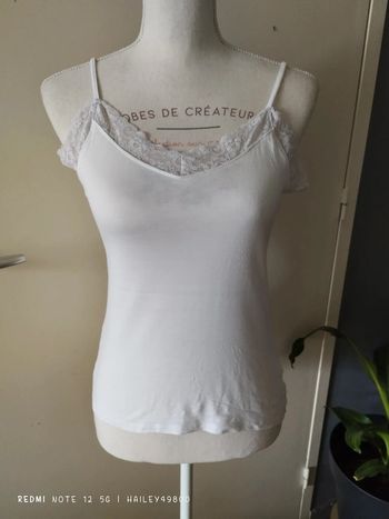 Débardeur blanc taille 36