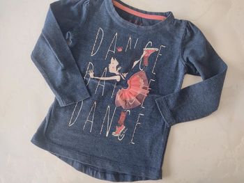 Tee shirt manches longues taille 3 ans