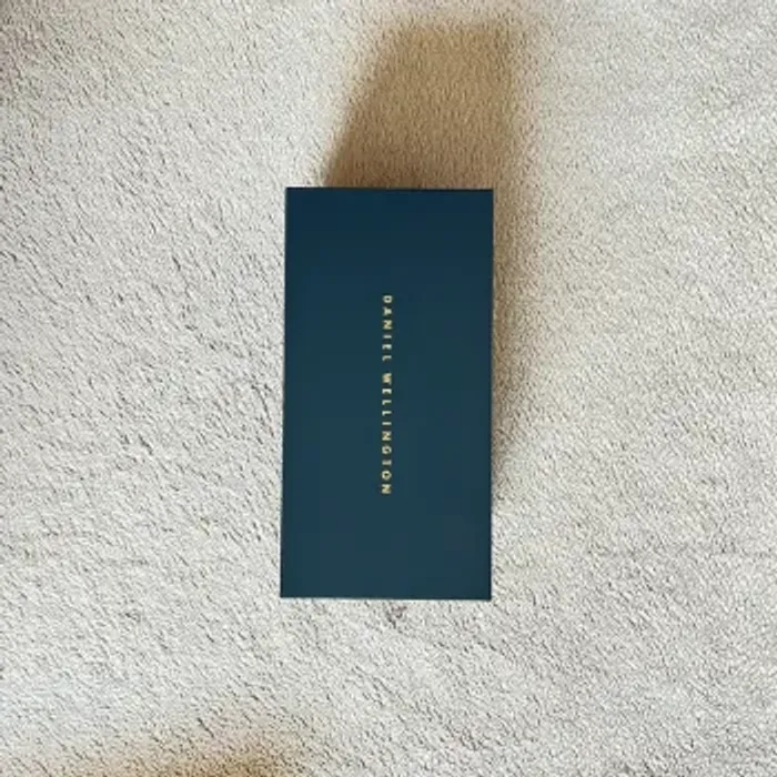 Montre homme Daniel Wellington gold cadran noir - photo numéro 6