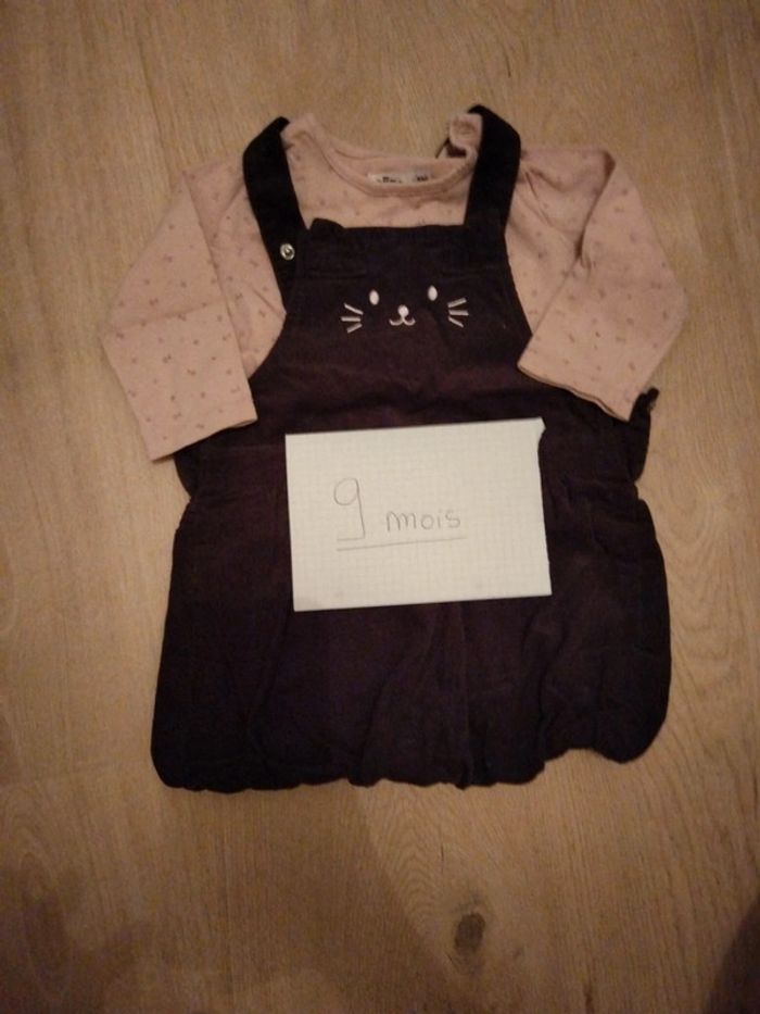 Robe velours et t-shirt ML 9 mois