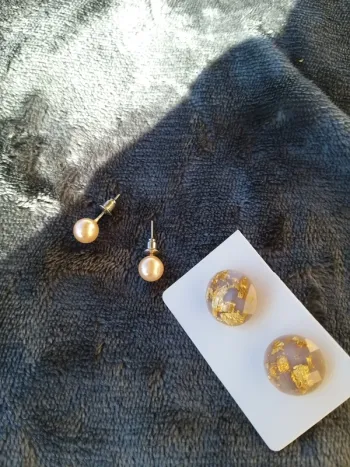 Lot boucle d'oreille dorée