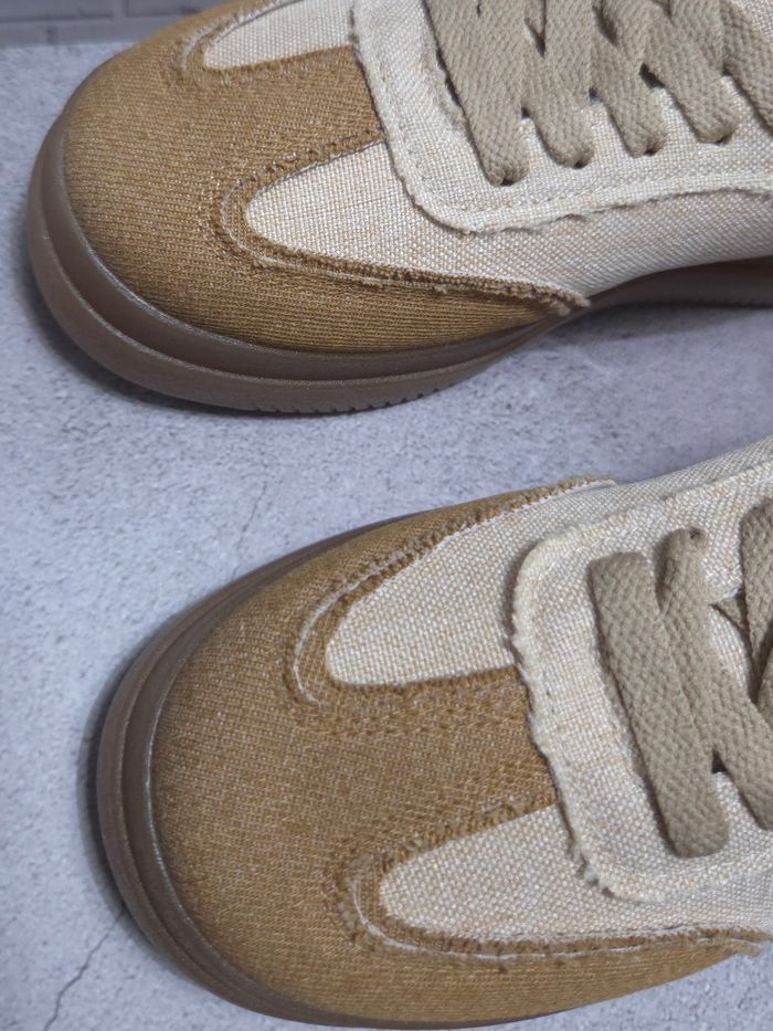Baskets en toile Camel et Beige - Style Rétro - Neuves - Taille 38 - photo numéro 3