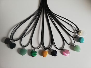 Lot de 10 colliers cœur en verre St Valentin cœur love