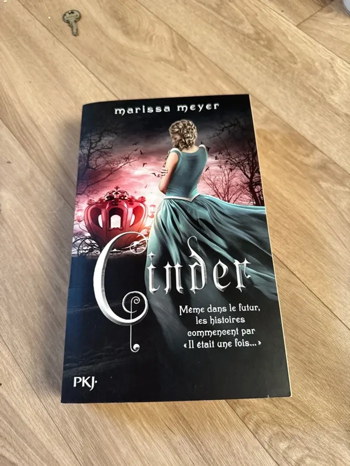 Marissa Meyer - Cinder
