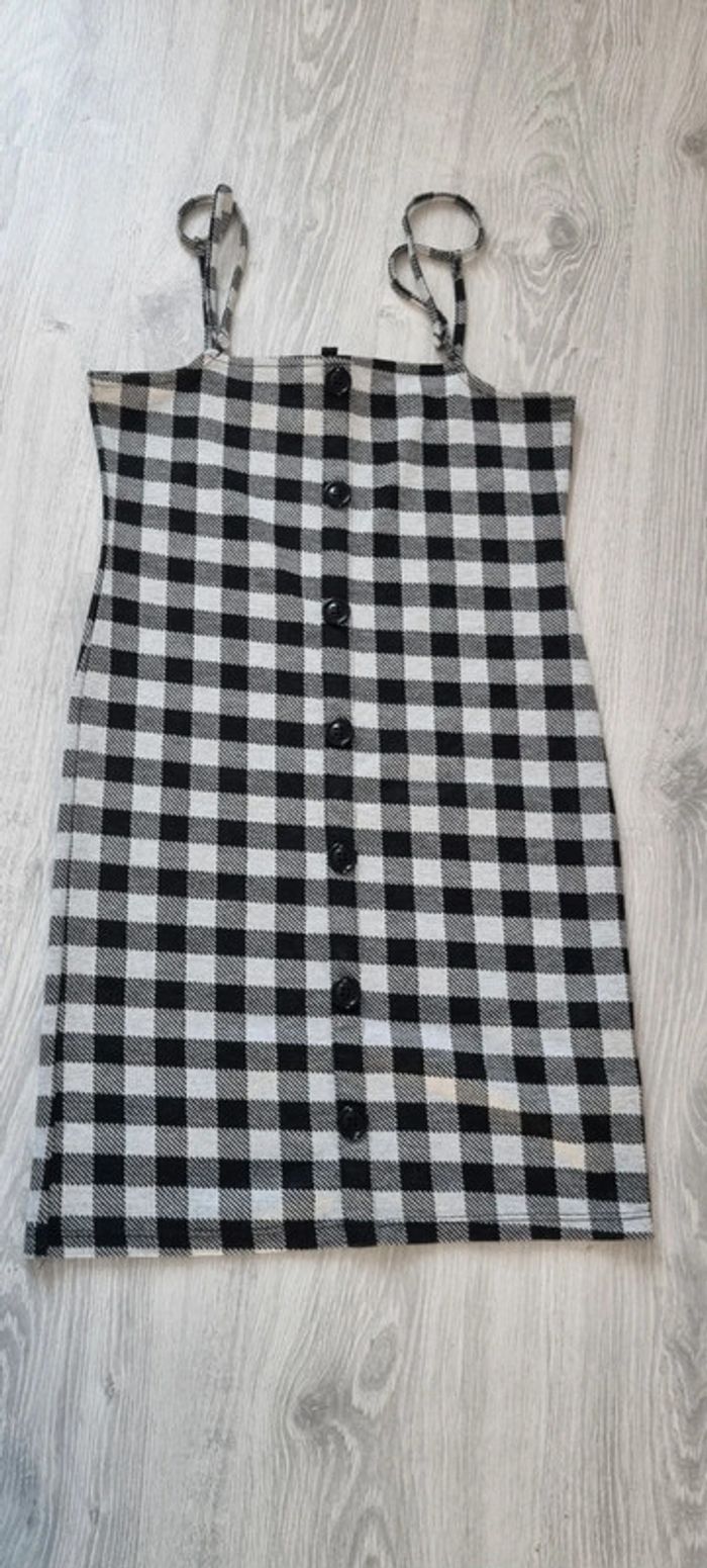 Robe fine bretelle Taille S Jennyfer