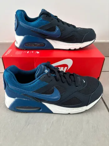 Nike air Max ivo