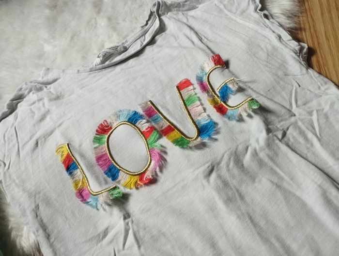 Lot t-shirts manches courtes 8ans - photo numéro 3