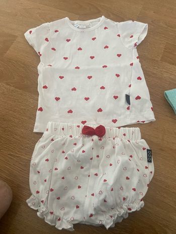 Pyjamas et ensemble short