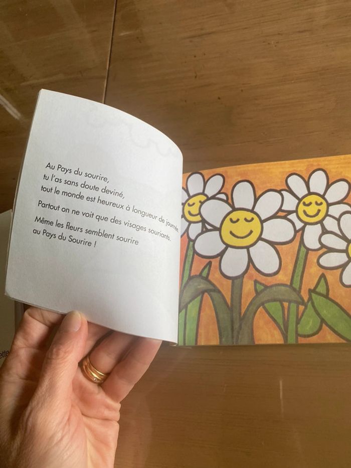 Livres Mme Bavarde et M. Heureux - Roger Hargreaves - photo numéro 12