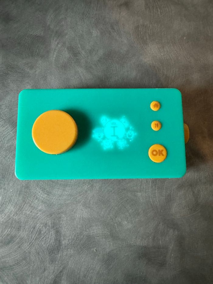 Fabrique Lunii avec 180 pack d’histoires inclus