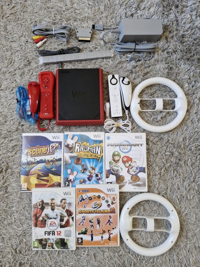 Console nintendo wii mini rouge et jeux