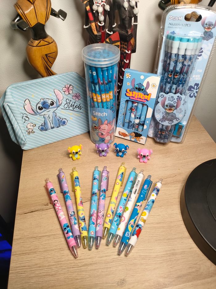 Fournitures stitch Crayon/ stylos