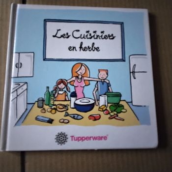 Livre Les cuisiniers en herbe Tupperware