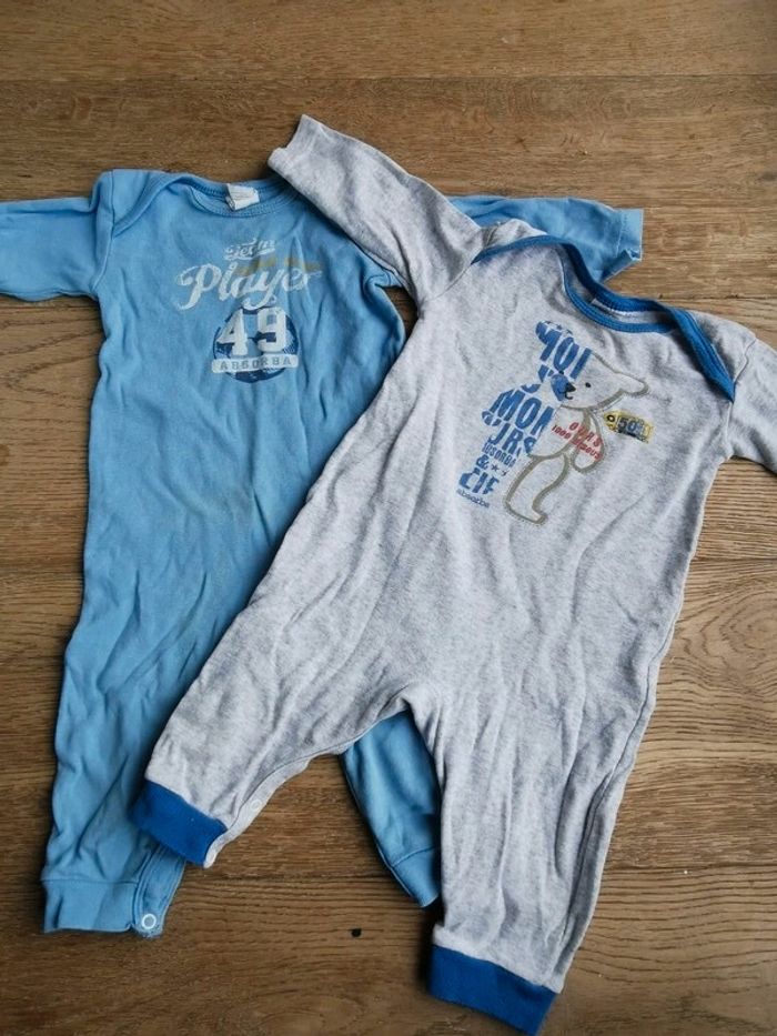 Lot combinaisons coton absorba 9 mois