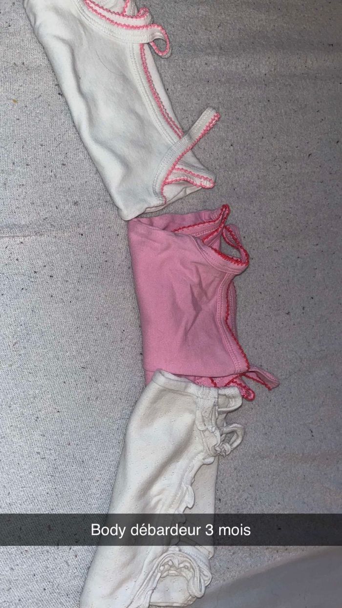 Body 3 mois - photo numéro 1
