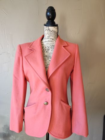 Veste Guy Laroche rose saumon en laine taille S