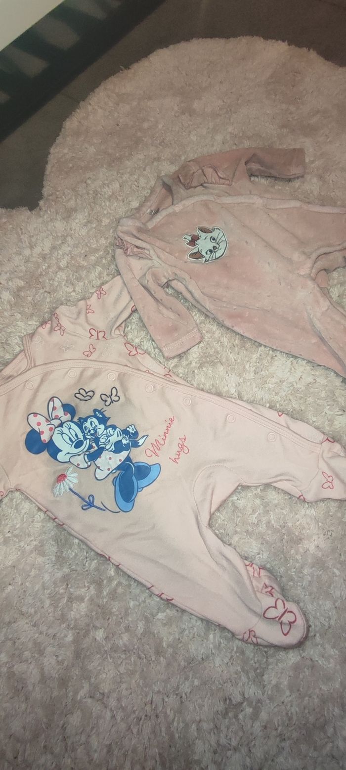 Lot pyjama 1 mois - photo numéro 4