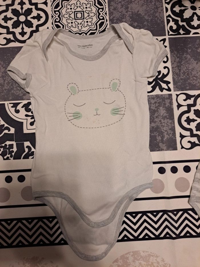 Lot 3 bodies manches courtes verbaudet 24 mois - photo numéro 5