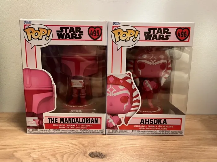 Lot 2 Figurines Pop Mandalorian 495 / Ahsoka 496