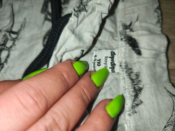 Short dinosaures taille 4-5 ans 110 cm marque dopo dopo - photo numéro 2