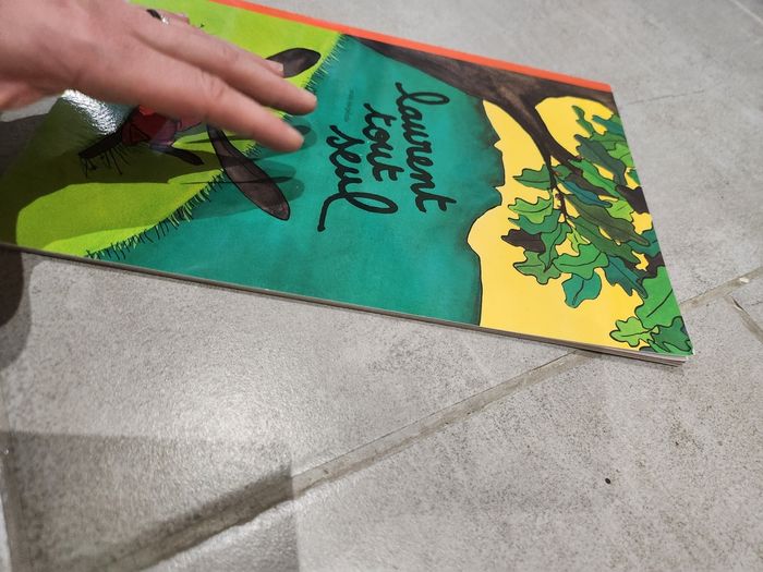 Livre souple enfant : Laurent tout seul - photo numéro 4