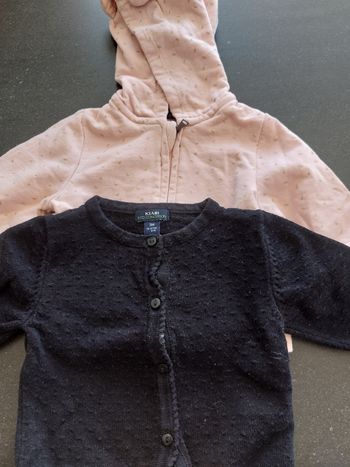Lot 2 gilets 3 mois 