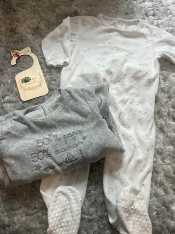 Lot 2 pyjamas velours