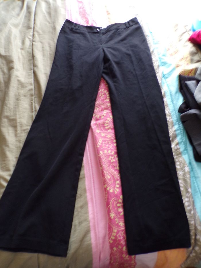 Pantalon noir T40