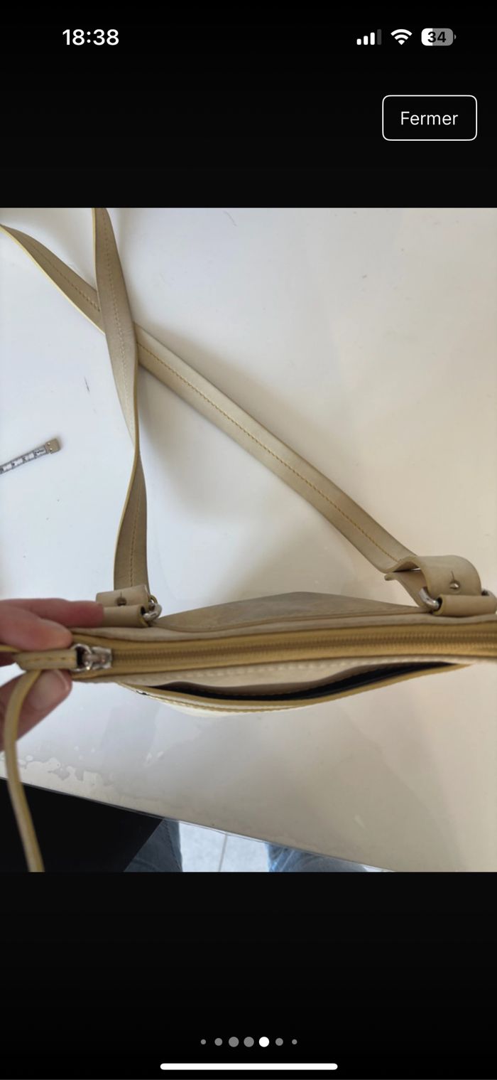 Sacoche Lacoste - photo numéro 5