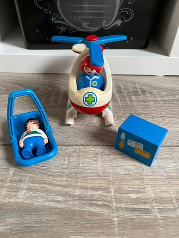 Playmobil 123 « Hélicoptère avec un blessé »