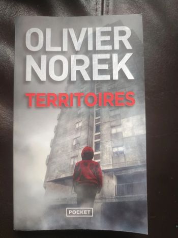 Livre Territoires de Olivier Norek
