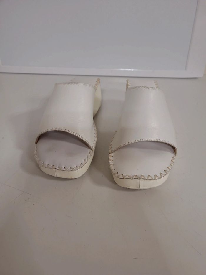 Sandales à semelle compensée taille 38 - photo numéro 2