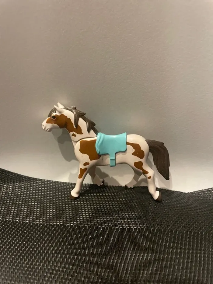 Playmobil figurine cheval blanc tacheté marron western écurie centre équestre équitation