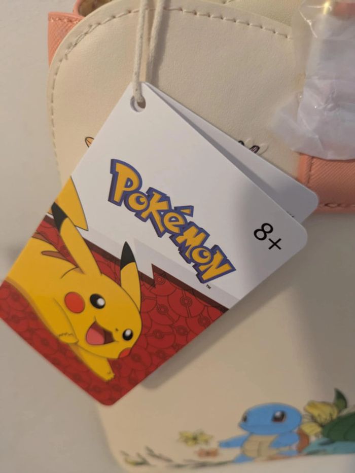 Sac bandoulière Loungefly Pokemon - Mew & Kanto - photo numéro 5