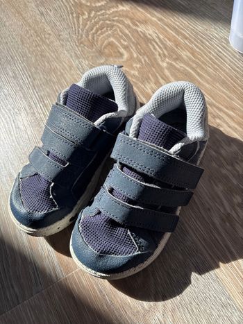 Chaussures taille 25 