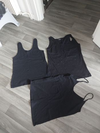 3 debardeur taille M