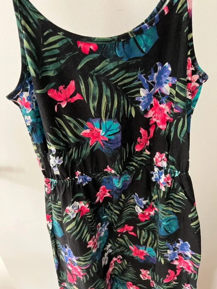 Robe longue noire à fleurs taille M - photo numéro 3