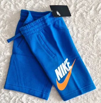 Short Nike