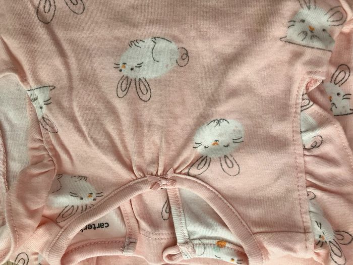 Robe body MC rose motifs lapin été bébé fille 6 mois Carter’s - photo numéro 4