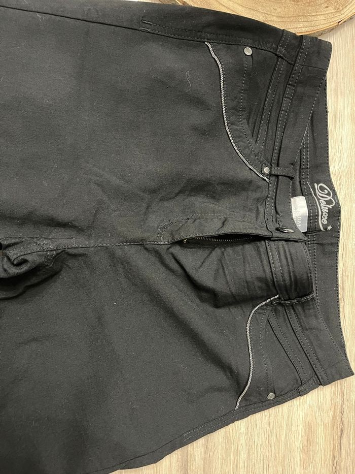 Lot de 2 pantalons taille 44