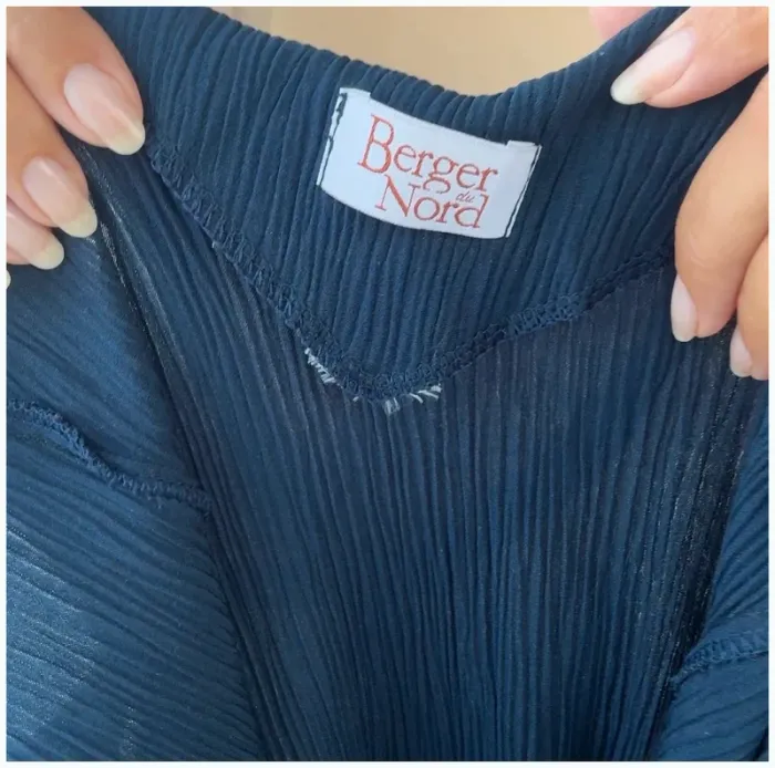 Robe bleu Berger du Nord - photo numéro 3