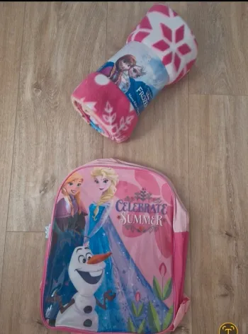 Lot la reine des neiges sac a dos cartable et plaid disney