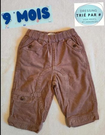 Pantalon  velours  ras  9  mois