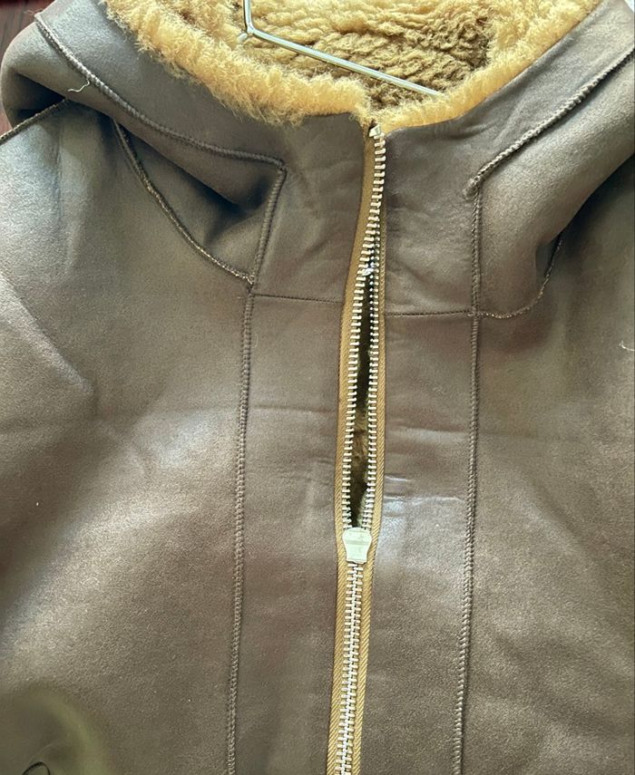 Manteau fausse fourrure , marron , avec capuche - photo numéro 10