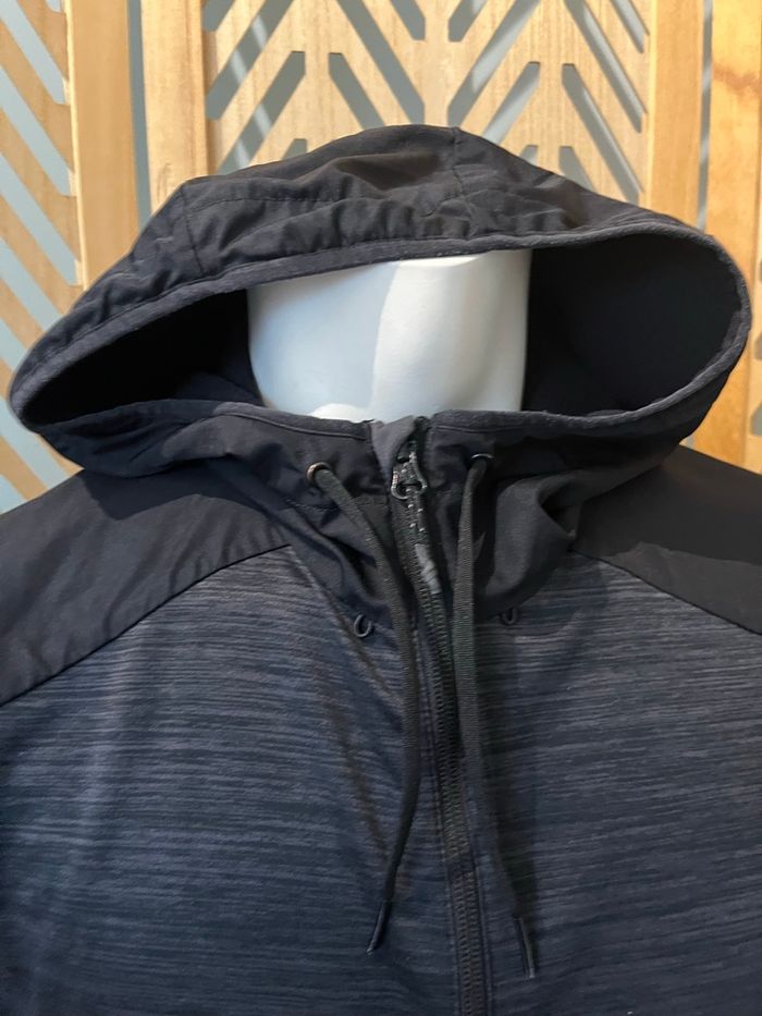 Veste sport xl - photo numéro 2