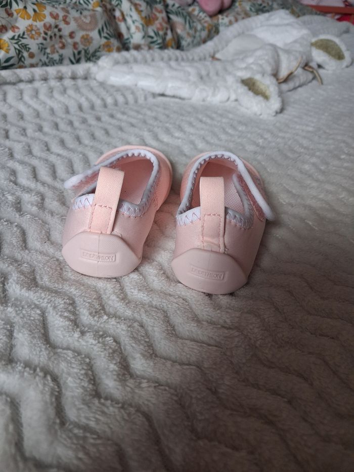 Chaussures aquatiques T23 - photo numéro 3